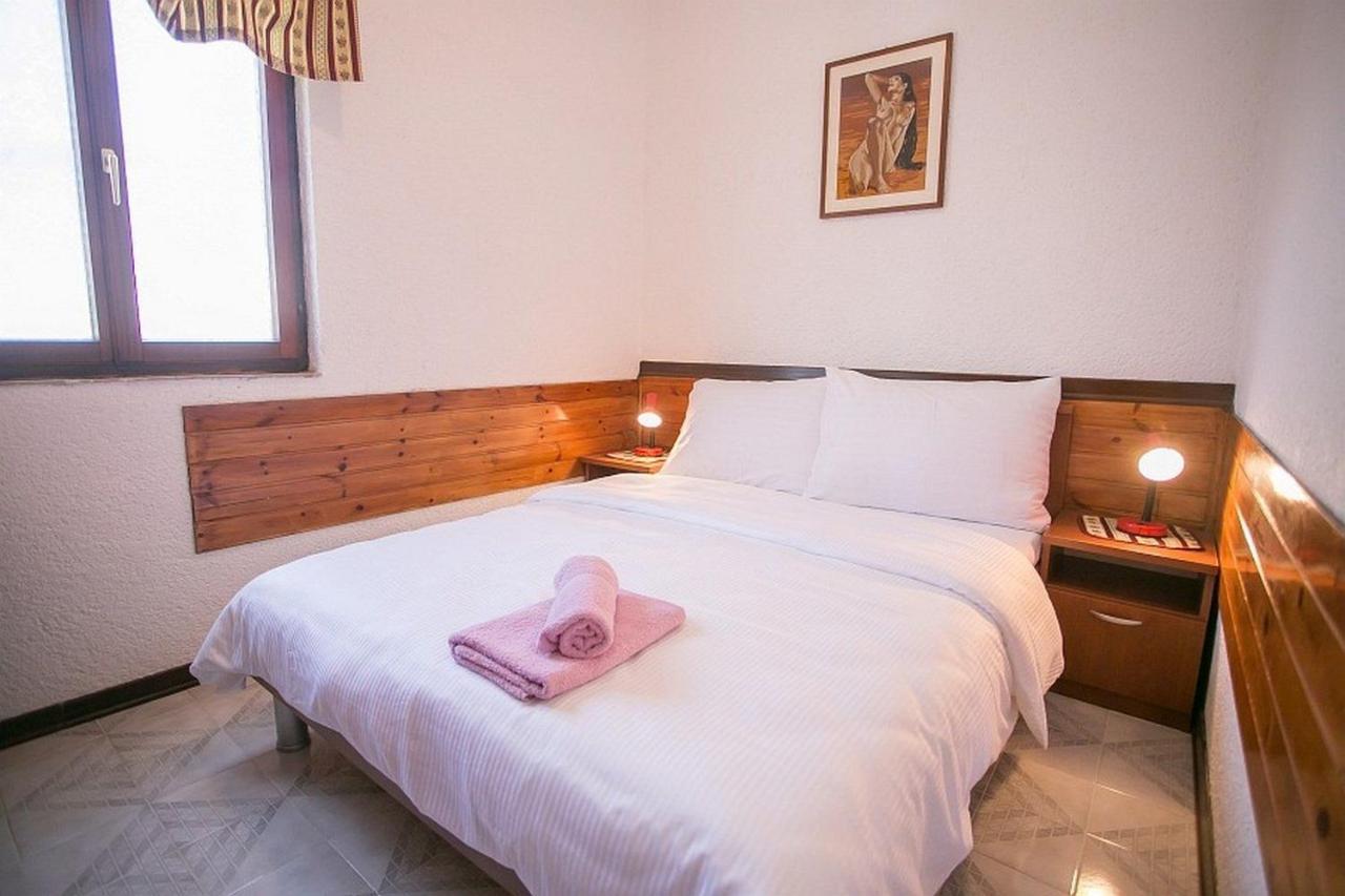 Apartments Materada Пореч Екстер'єр фото